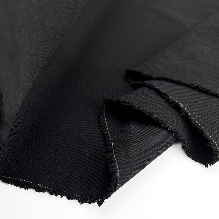 Italian Wool Nylon Plain Woven Suiting Fabric | Tuscany - Black