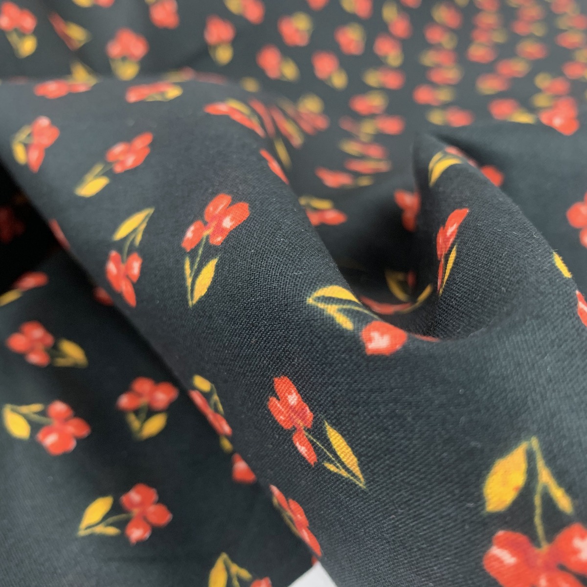 Organic Cotton Poplin Dress Fabric | Petite Floral - Black